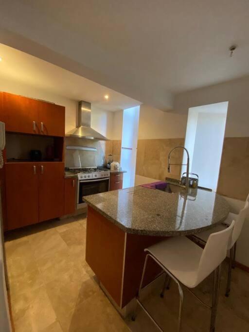 Hermoso Departamento En Bosques De Las Lomas Dos Habitaciones 멕시코 시 외부 사진
